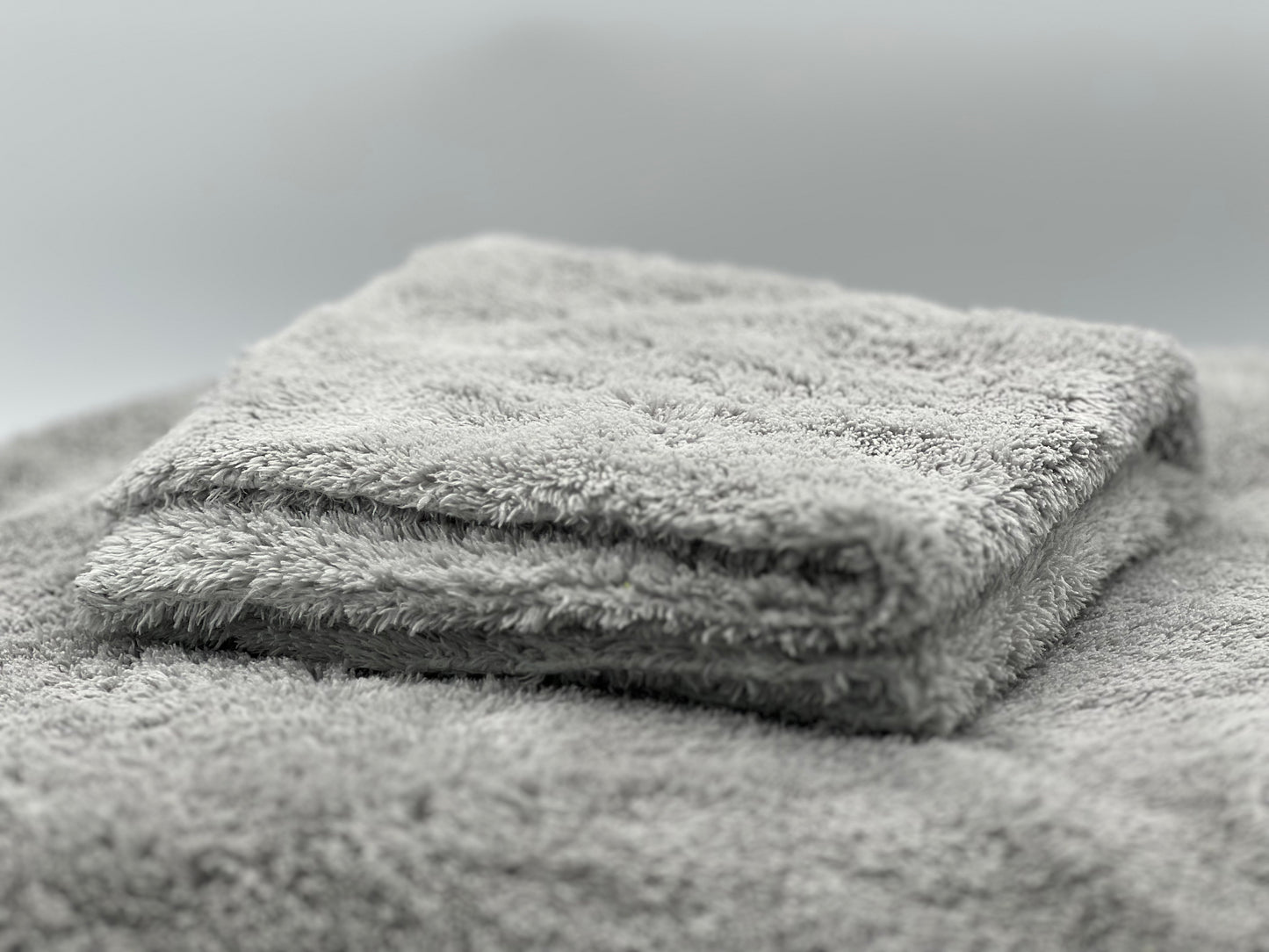 Edgeless Korean Microfiber 500gsm Towel